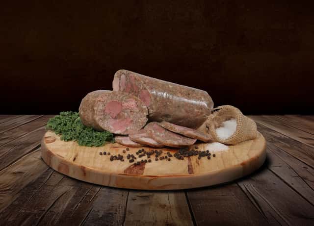 Salceson wiejski w jelicie